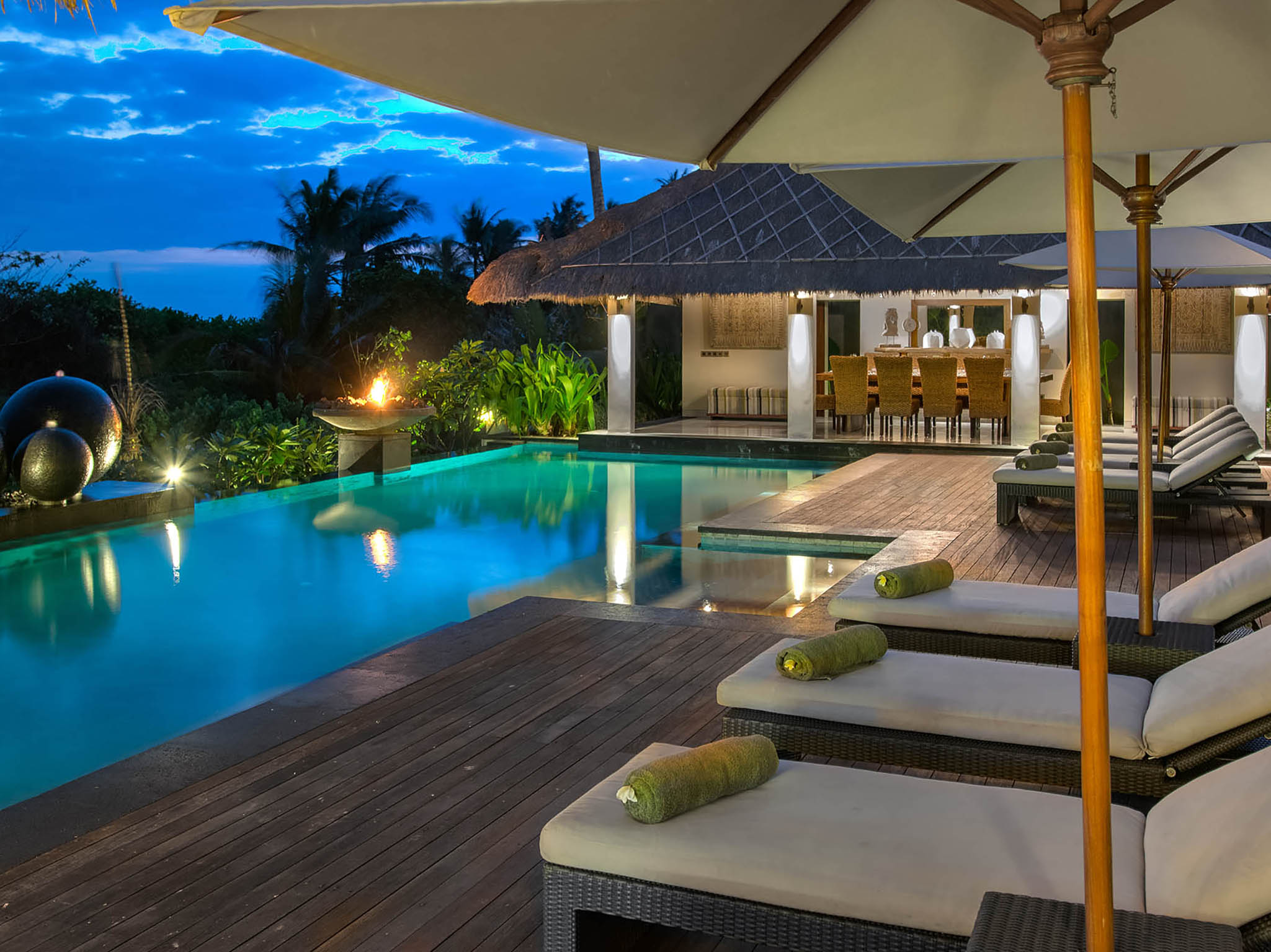 Seseh Beach Villa I - Poolside at twilight - Seseh Beach Villa I, Seseh-Tanah Lot, Bali